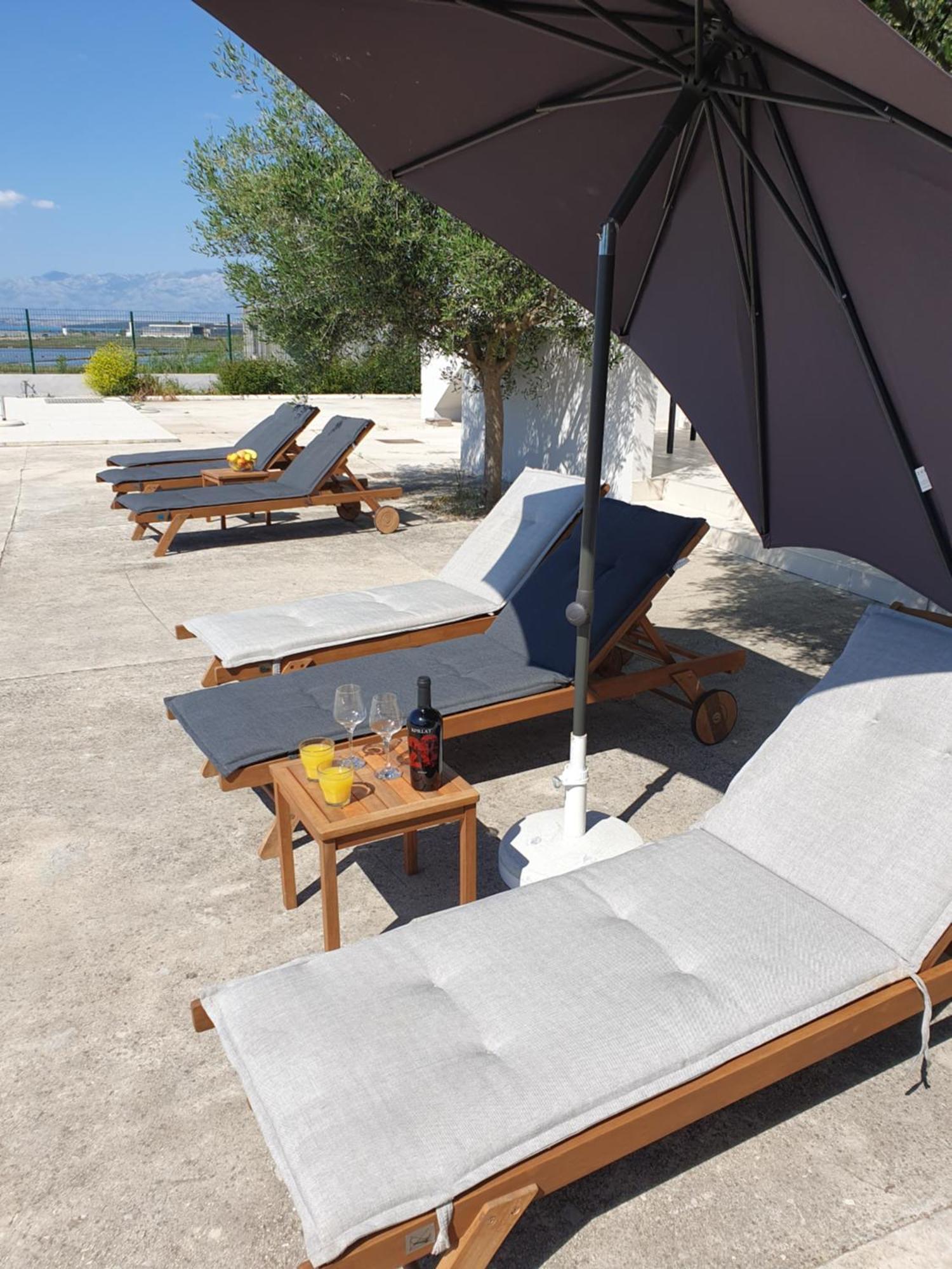 Olivija Apartment Nin