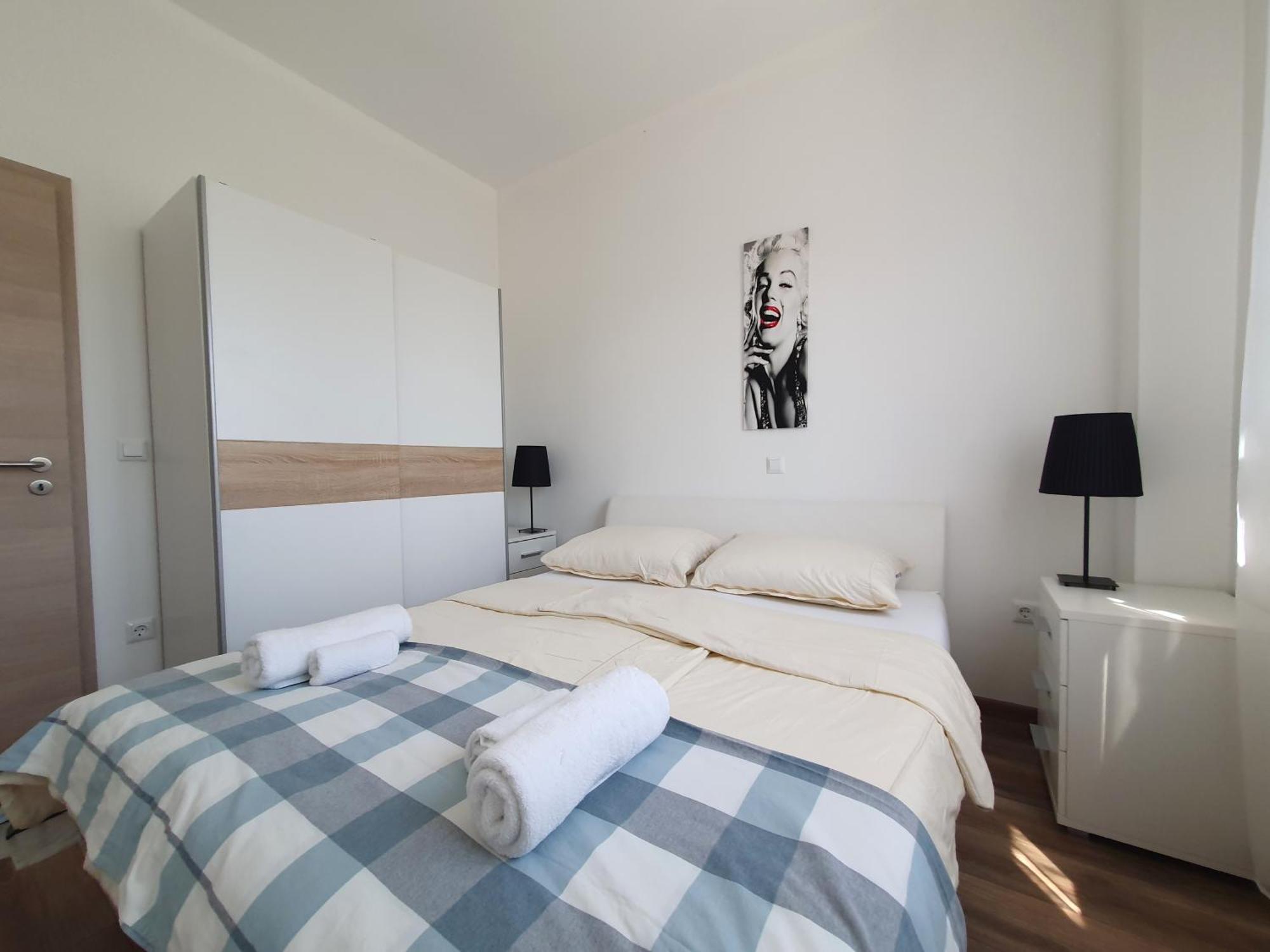 Apartment Olivija *